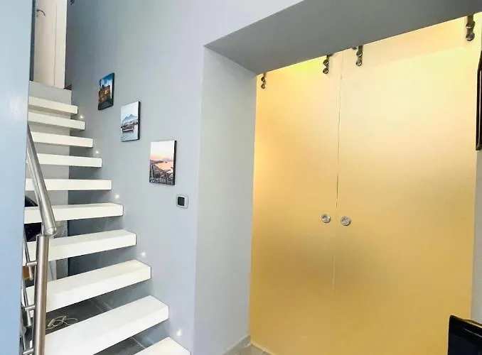 Holiday home Posillipo 176 *